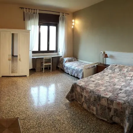 مزرعة للإقامة La Vigna Di San Pietro